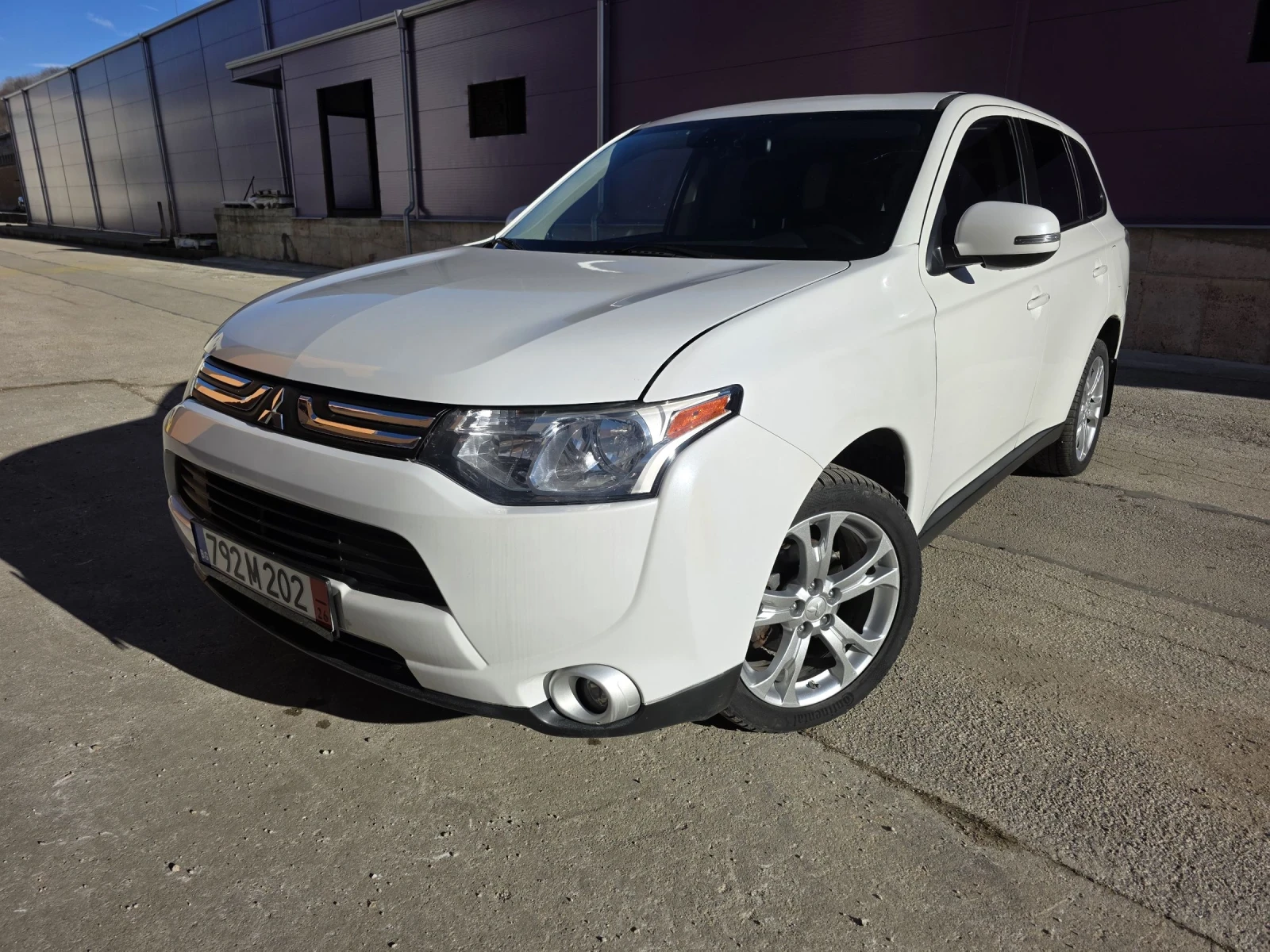 Mitsubishi Outlander 4x4 7����� 2.4 | Mobile.bg � ����������� 8