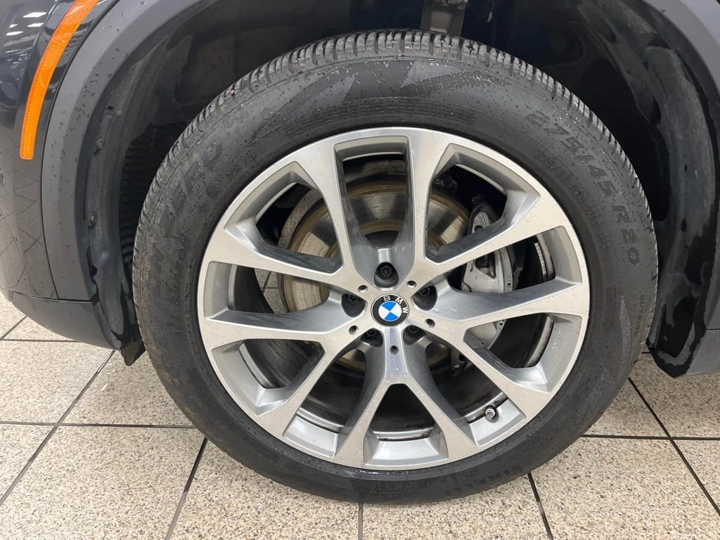 BMW X5 xDrive40i / DISTRONIC / 360 / ОБДУХ / CARFAX - изображение 6