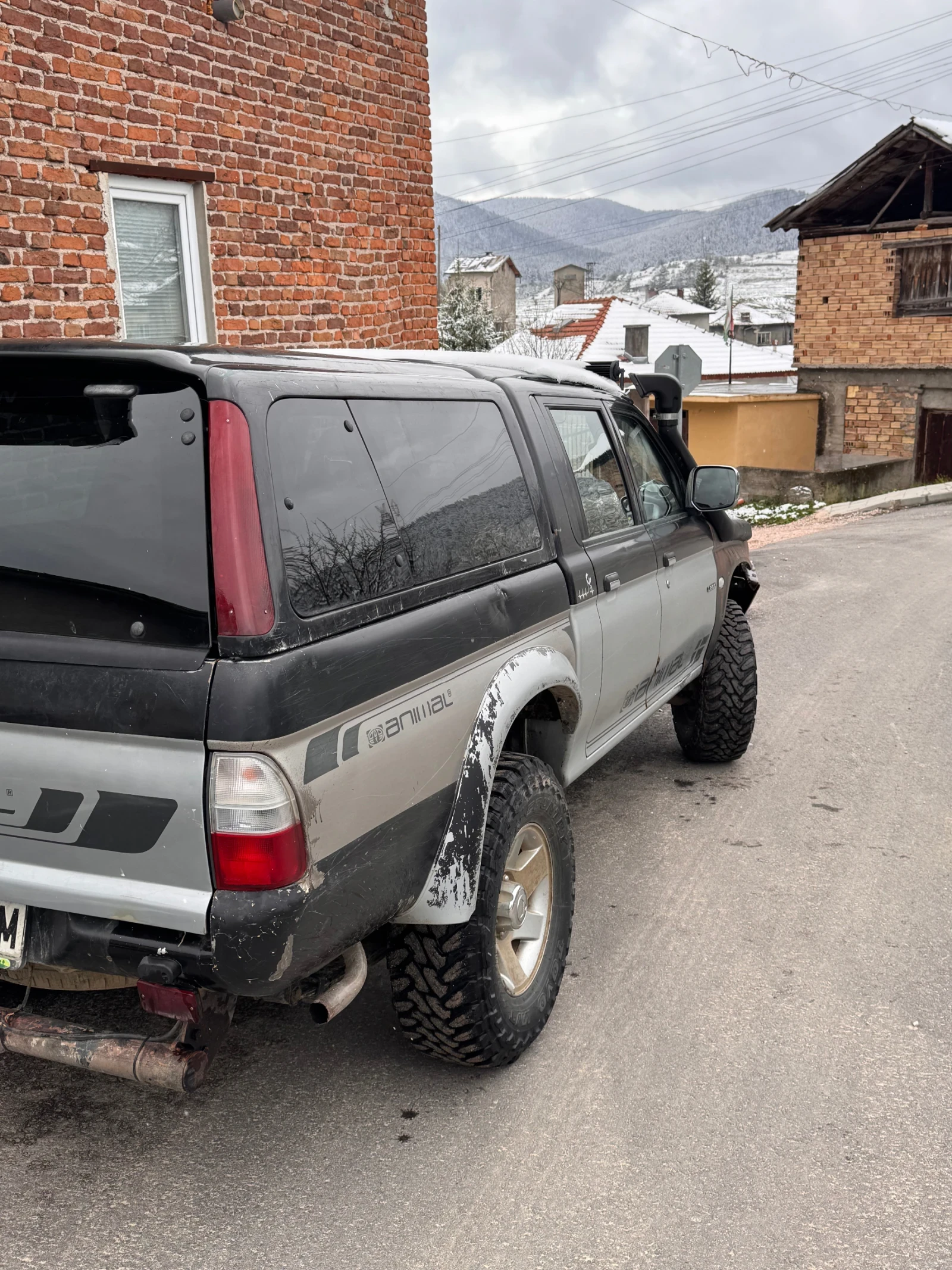 Mitsubishi L200, снимка 5 - Автомобили и джипове - 54399064