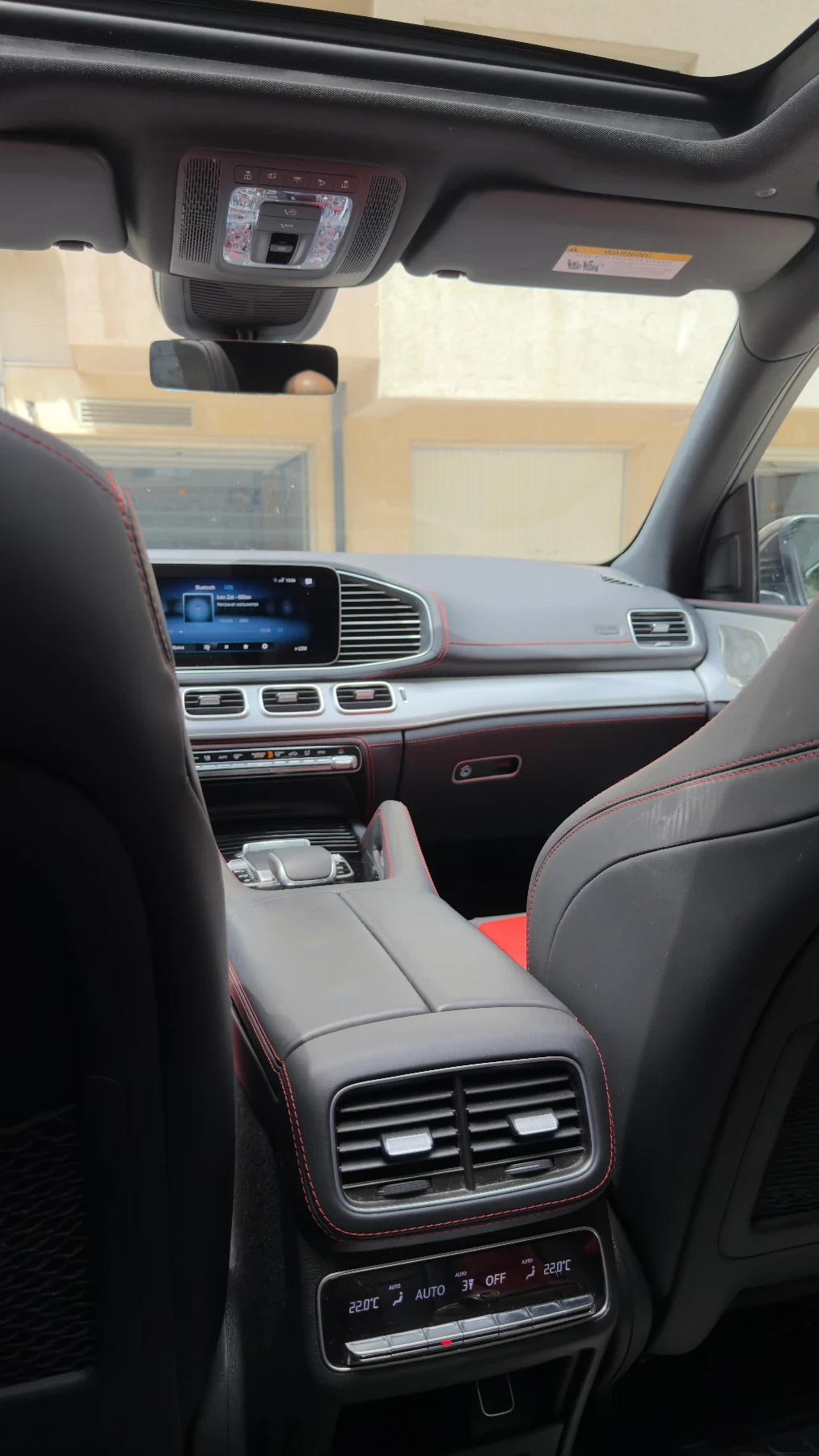 Mercedes-Benz GLE 53 4MATIC + /AMG/BURMEISTER/PANORAMA/MASSAGE/360, снимка 15 - Автомобили и джипове - 54528390