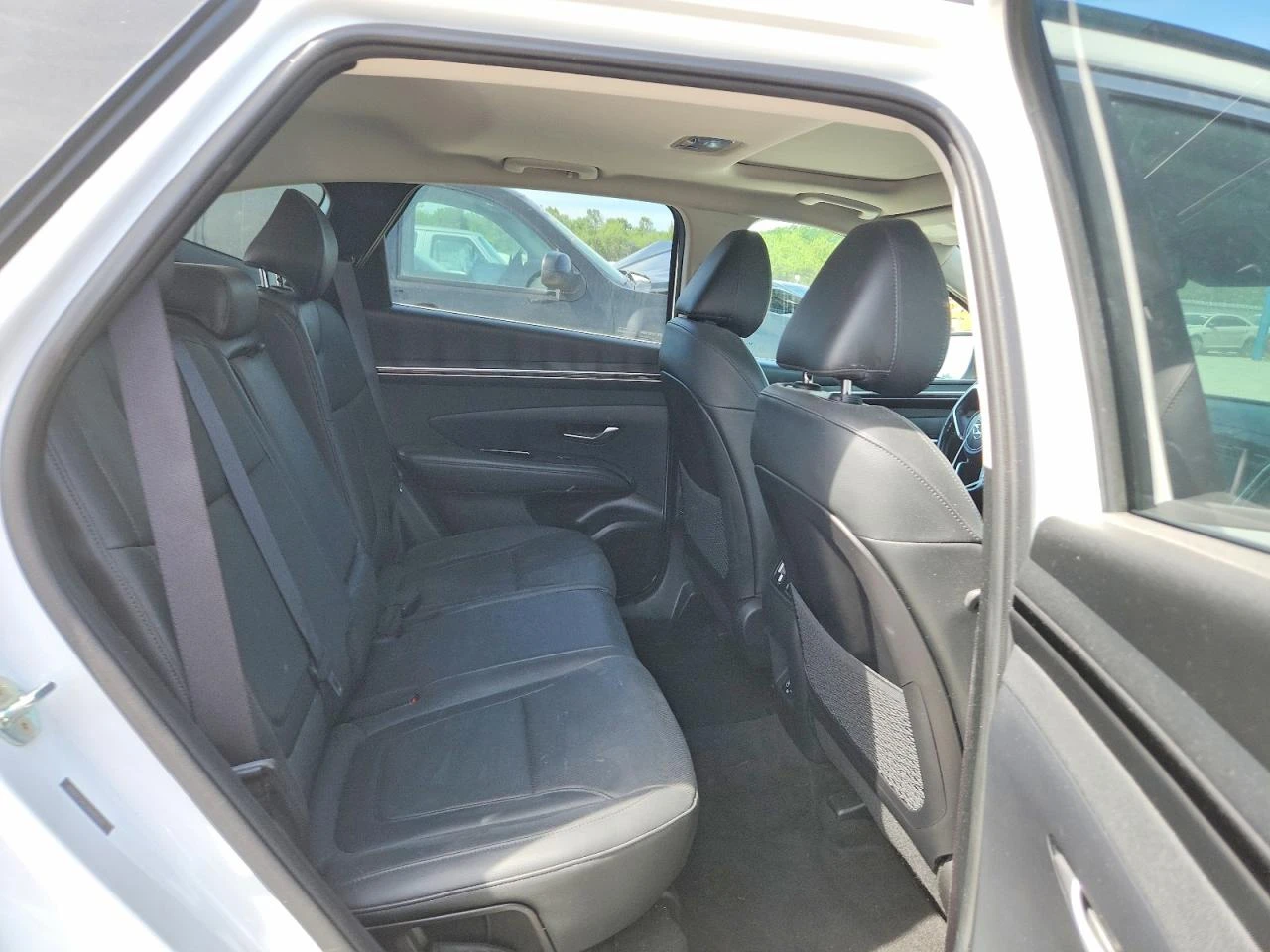 Hyundai Tucson 2.5l Sel, снимка 10 - Автомобили и джипове - 55322849