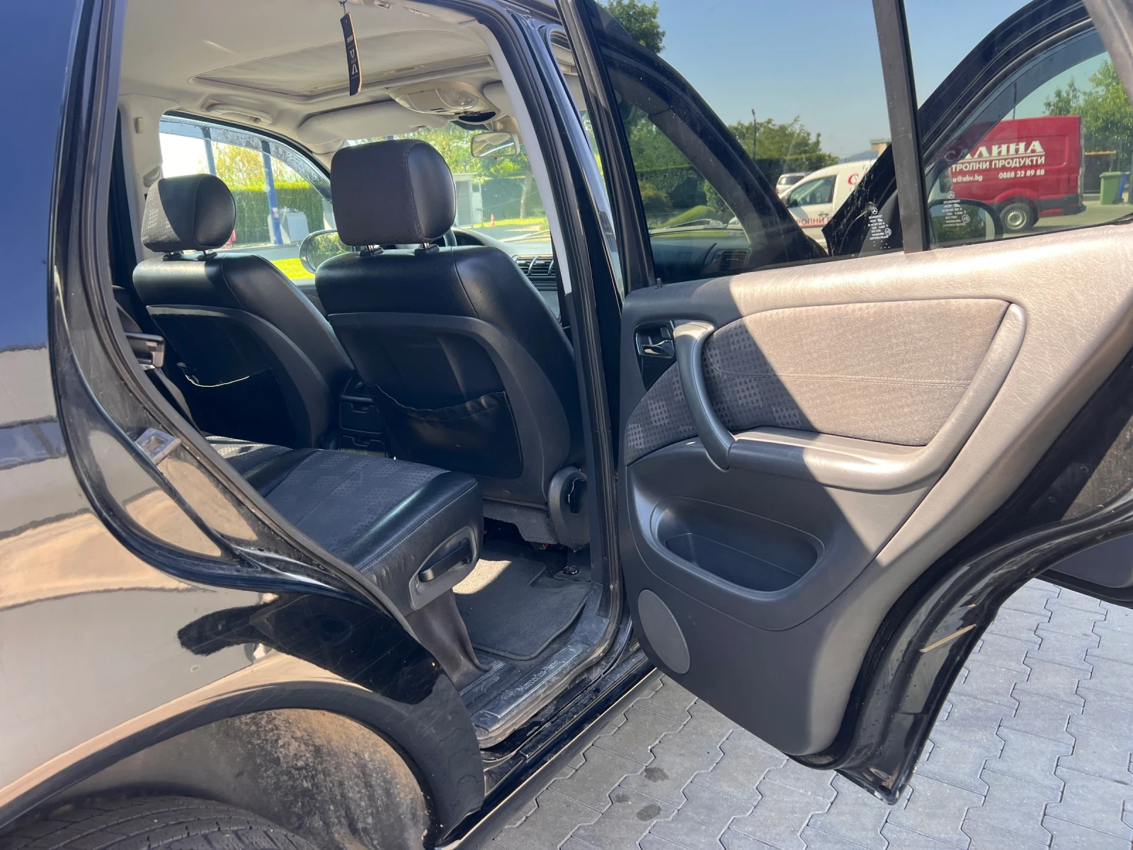 Mercedes-Benz ML 270, снимка 12 - Автомобили и джипове - 55710948
