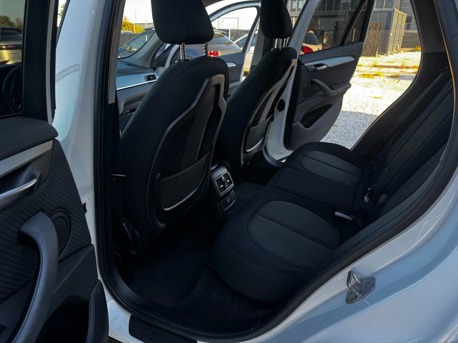 BMW X1 2.0X-DRIVE, снимка 7 - Автомобили и джипове - 56339867