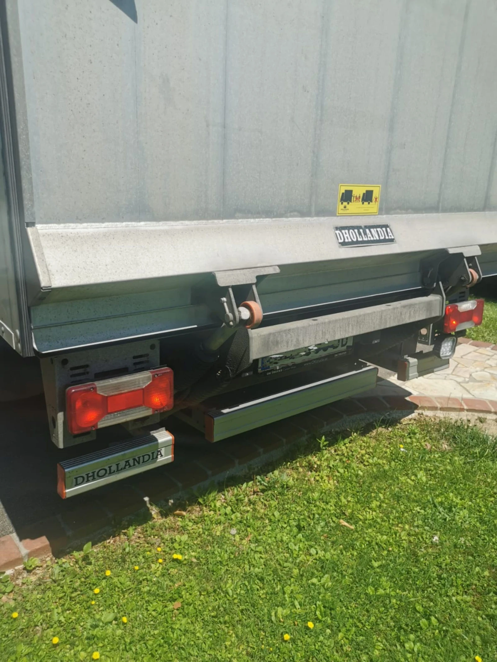 Iveco 35s16 Падащ борд - изображение 5