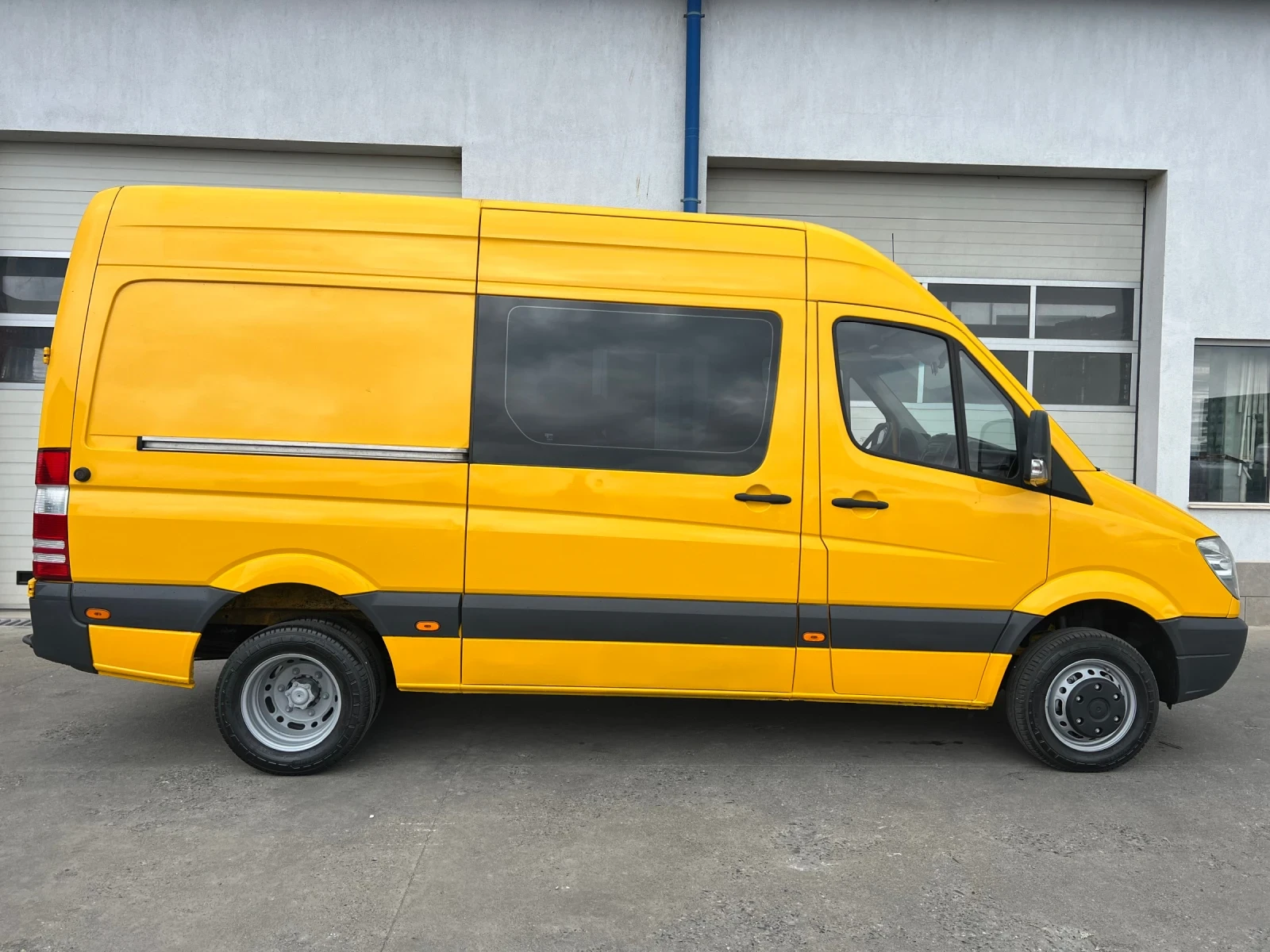 Mercedes-Benz Sprinter 513 / Б-категория / Товаропътнически / AC, снимка 8 - Бусове и автобуси - 53959606