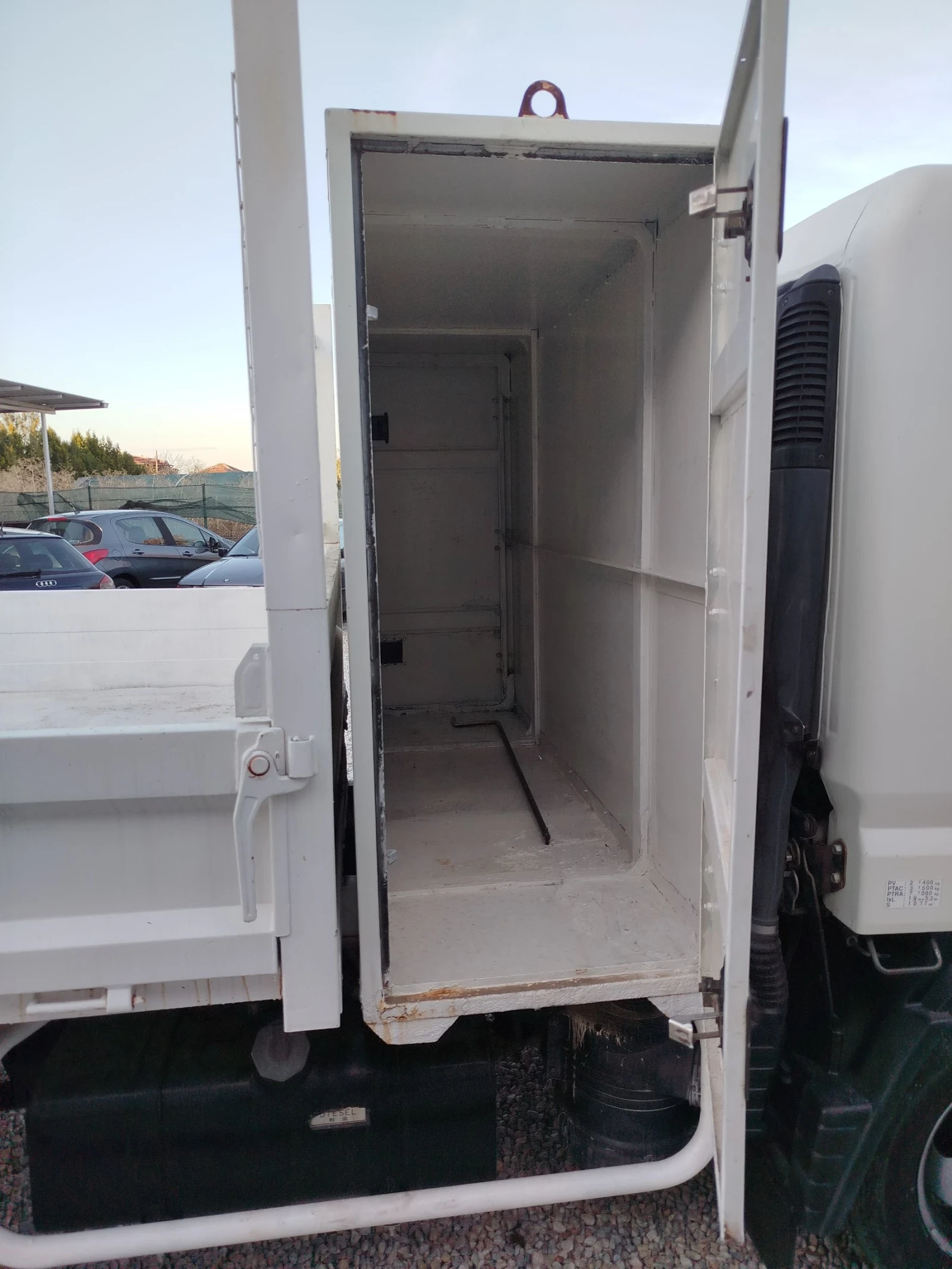 Mitsubishi Canter  - изображение 7