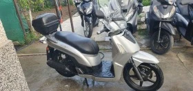 Kymco People 125s Става за А1 много лек пъргав и икономичен, снимка 2