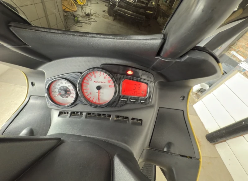 Gilera Nexus Скутер, снимка 5 - Мотоциклети и мототехника - 51422044