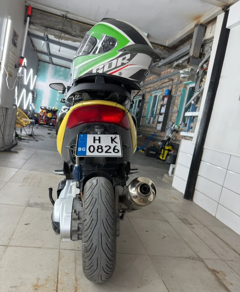 Gilera Nexus Скутер, снимка 3 - Мотоциклети и мототехника - 51422044