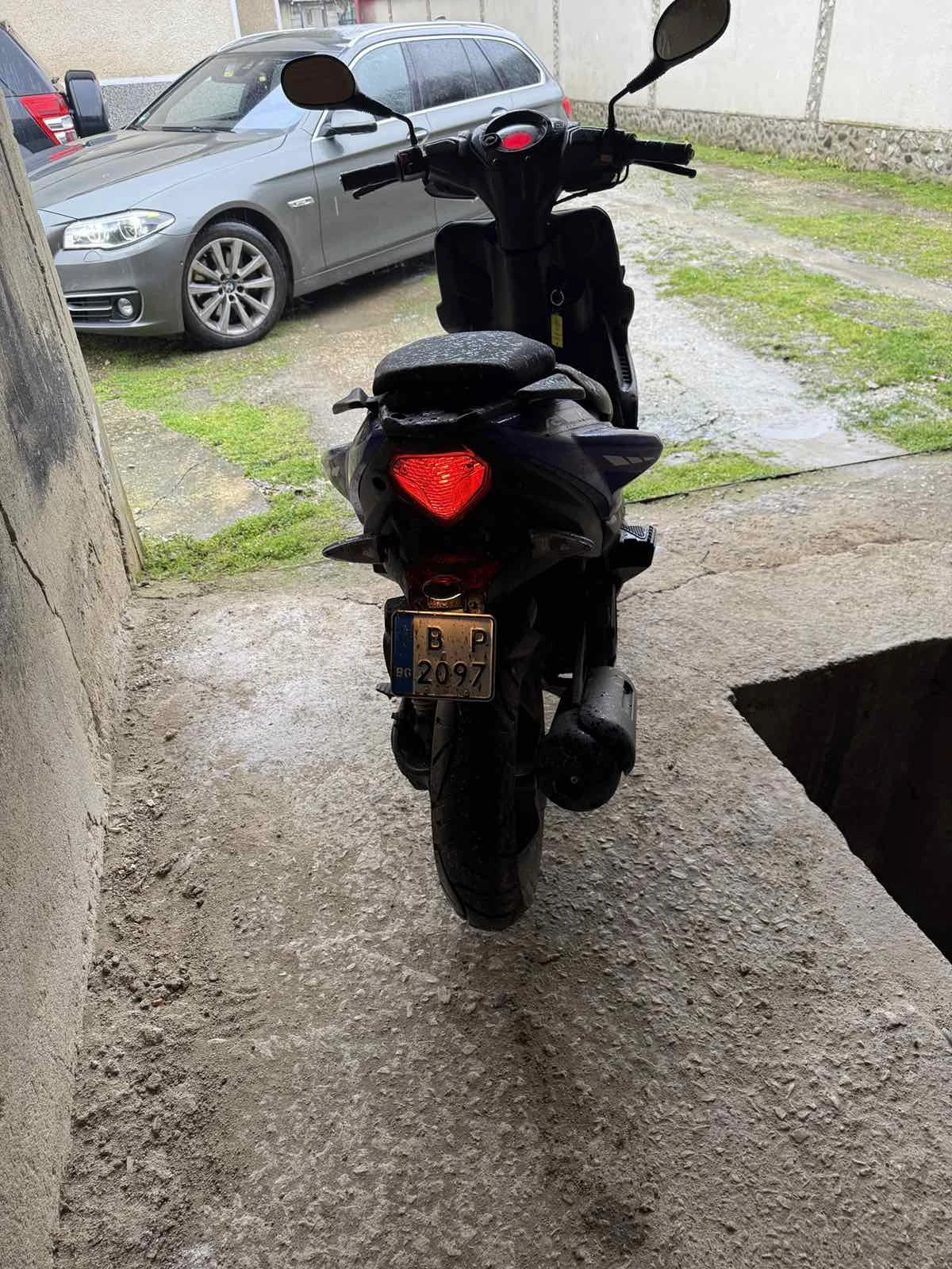 Yamaha Aerox, снимка 3 - Мотоциклети и мототехника - 53904696