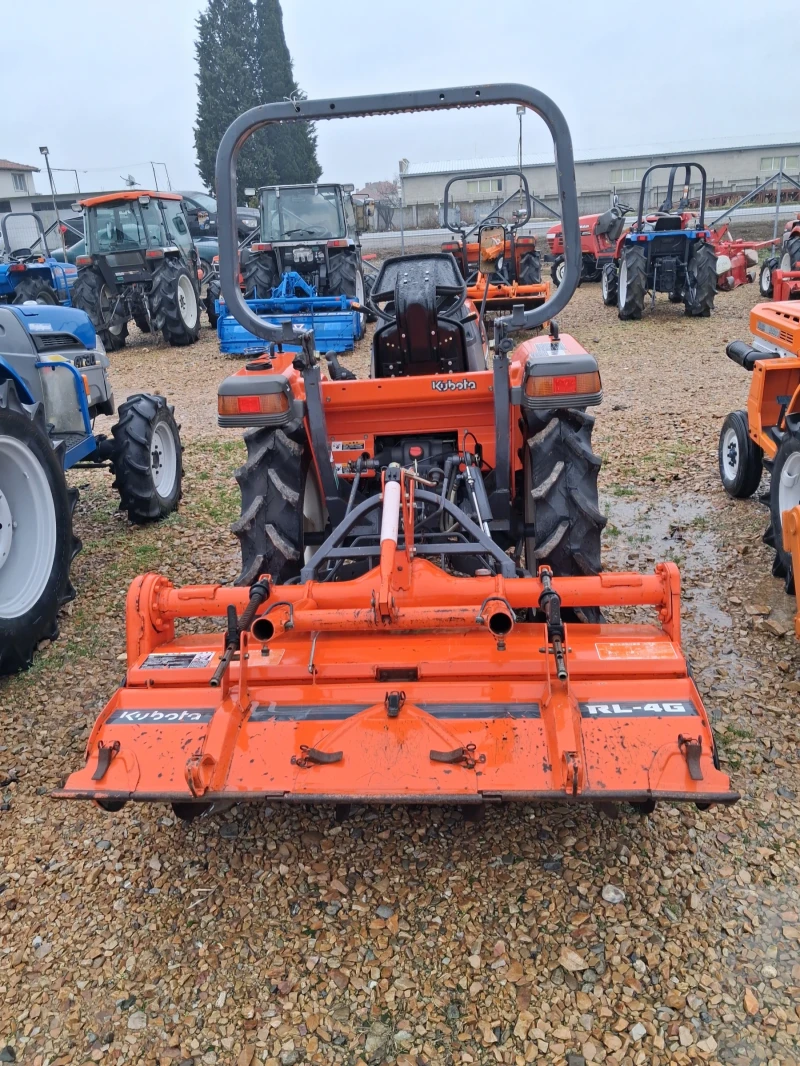 Трактор Kubota Скайтрак , снимка 4 - Селскостопанска техника - 53188624