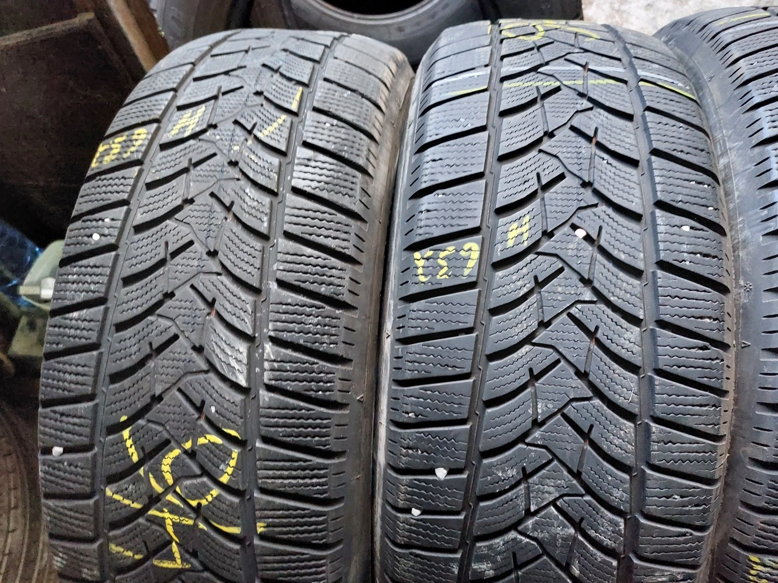 ���� 235/60R18 | Mobile.bg � ����������� 2