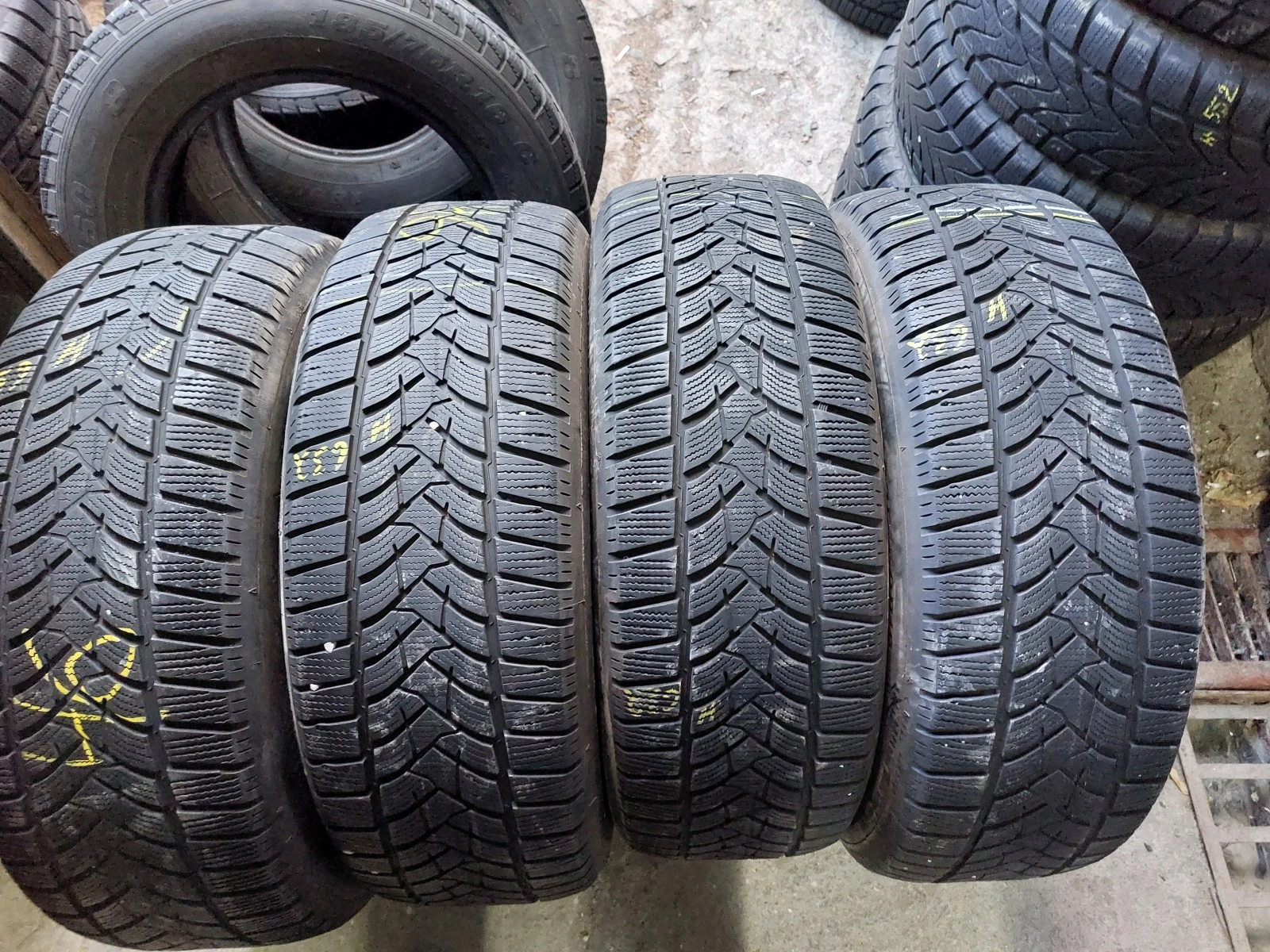 ���� 235/60R18 | Mobile.bg � ����������� 1