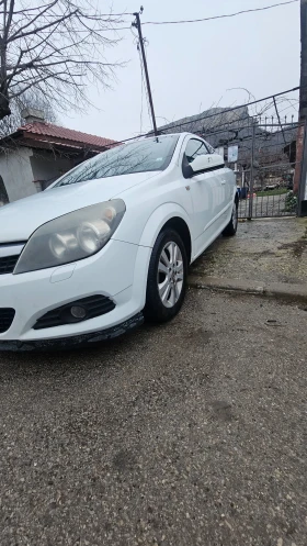 Opel Astra GTC, снимка 4