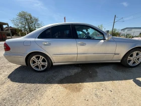 Mercedes-Benz E 320, снимка 2