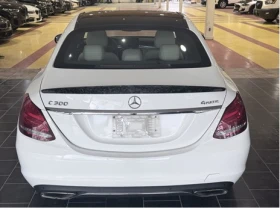 Mercedes-Benz C 300, снимка 3