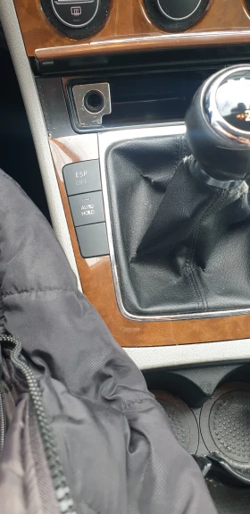 VW Passat 2.0 TDI 140 ks, снимка 5