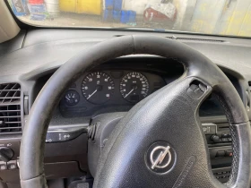 Opel Zafira - 111 € / 217.10 лв. - 93033195 10