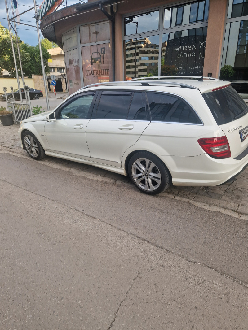 Mercedes-Benz C 250, снимка 10 - Автомобили и джипове - 45998361