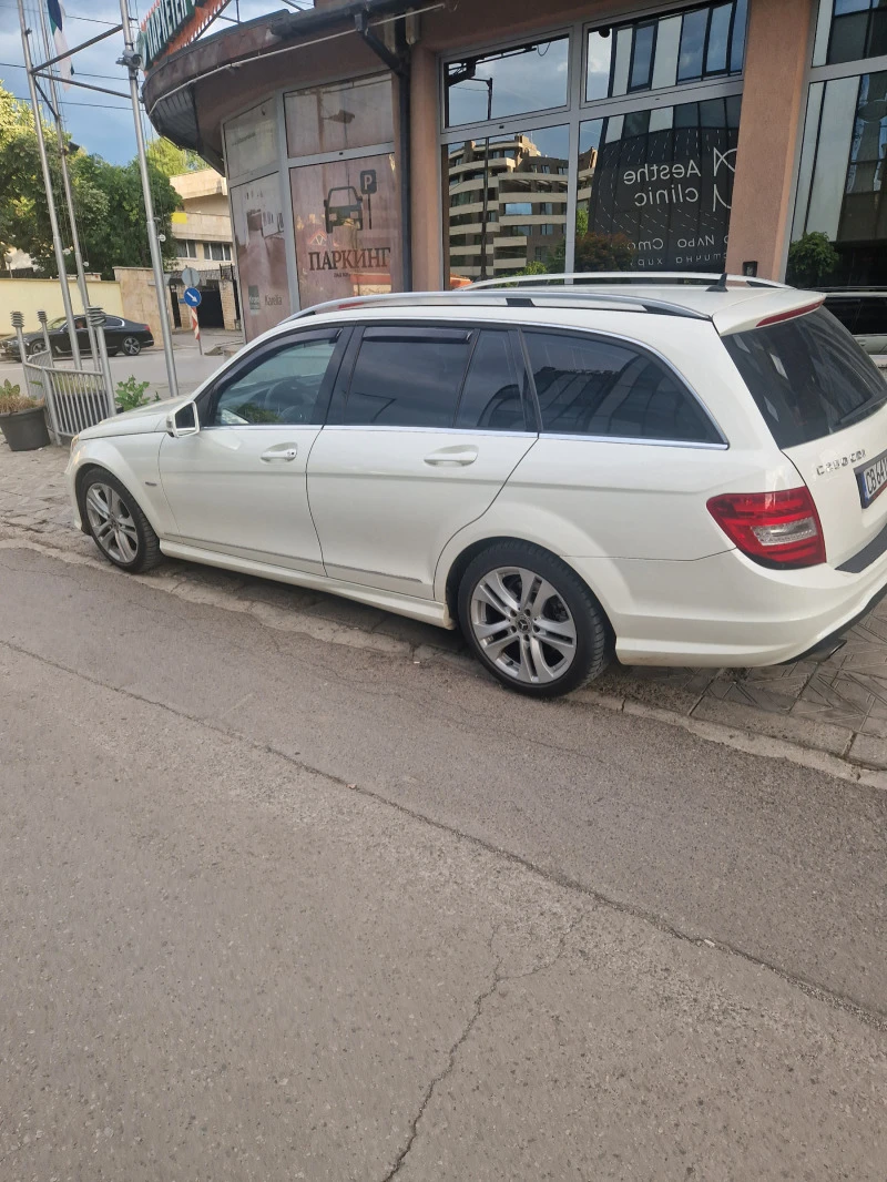 Mercedes-Benz C 250, снимка 10 - Автомобили и джипове - 47122383