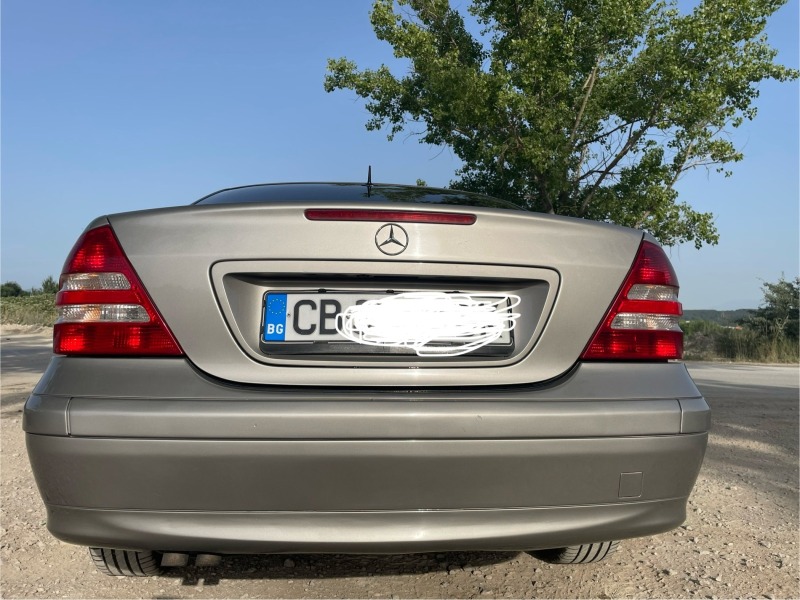 Mercedes-Benz 220, снимка 4 - Автомобили и джипове - 46310525