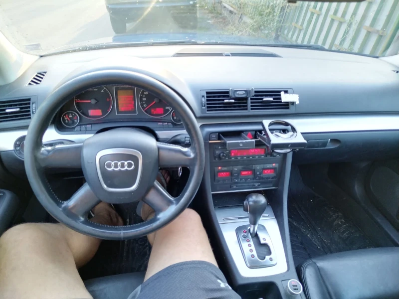 Audi A4 2.0tdi 140к.с. Кожа, снимка 10 - Автомобили и джипове - 49556773