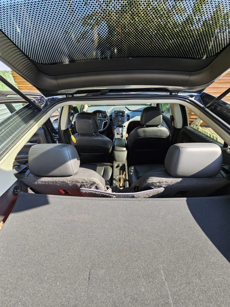 Opel Ampera, снимка 12 - Автомобили и джипове - 47375686