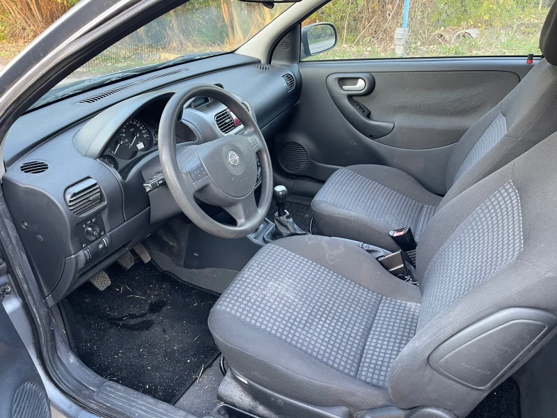 Opel Corsa 1.0i, снимка 8 - Автомобили и джипове - 47999342