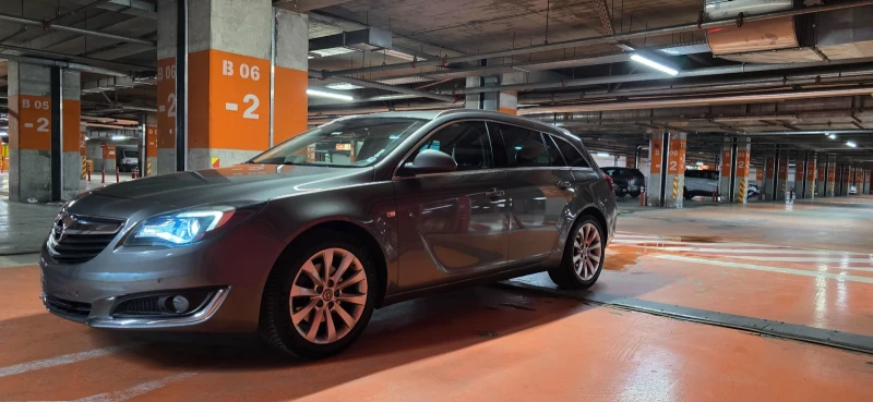 Opel Insignia, снимка 13 - Автомобили и джипове - 48201549