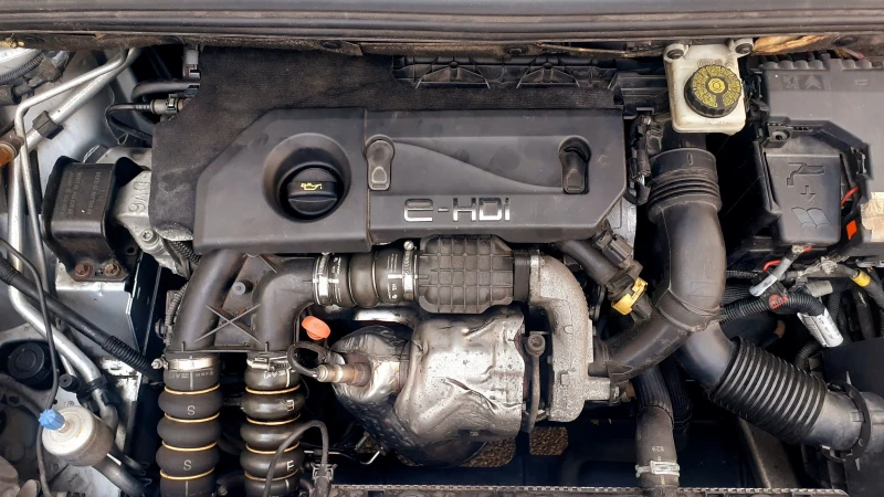 Citroen DS4 1.6 HDI, снимка 7 - Автомобили и джипове - 50142408