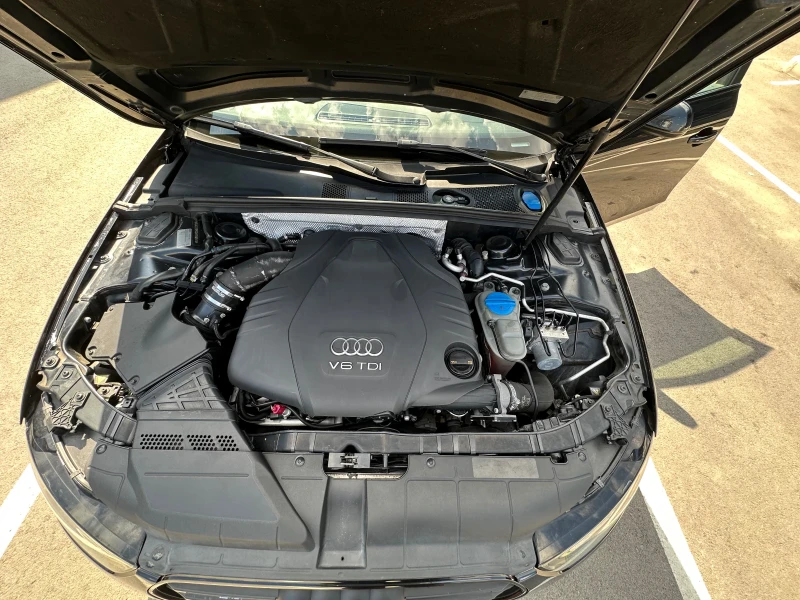Audi A4 3.0TDI S4&Distronic&Bang&Olfsen&Camera&F1, снимка 5 - Автомобили и джипове - 50811514
