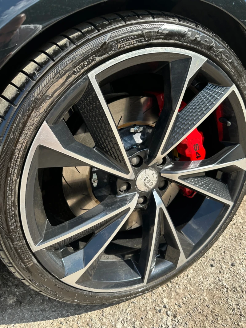 Audi A4 3.0TDI S4&Distronic&Bang&Olfsen&Camera&F1, снимка 16 - Автомобили и джипове - 50811514