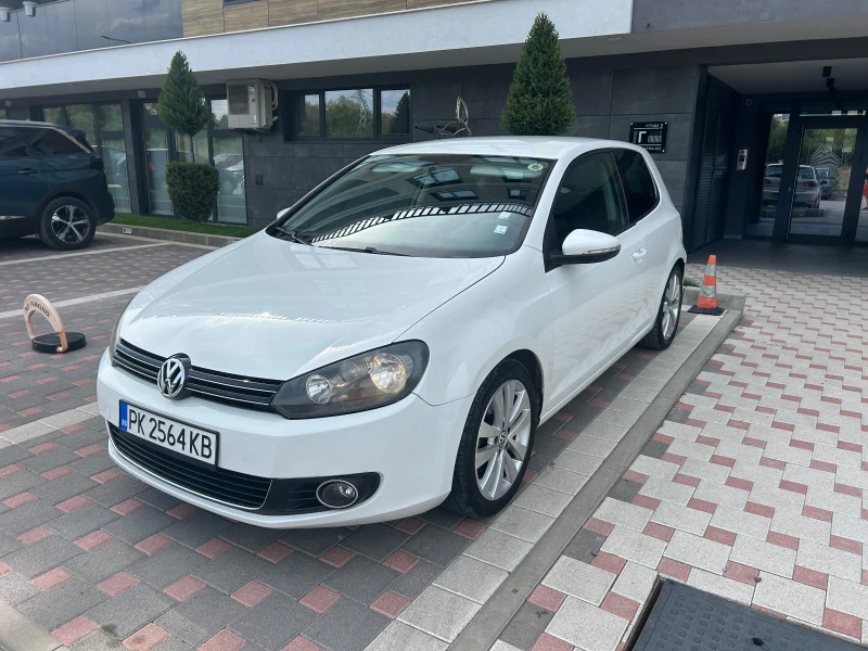 VW Golf, снимка 3 - Автомобили и джипове - 52501051