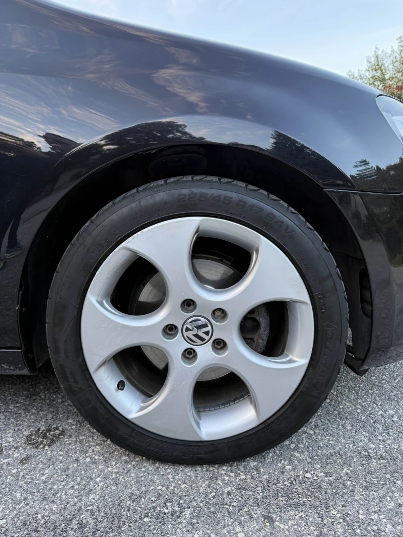 VW Golf, снимка 17 - Автомобили и джипове - 52507846