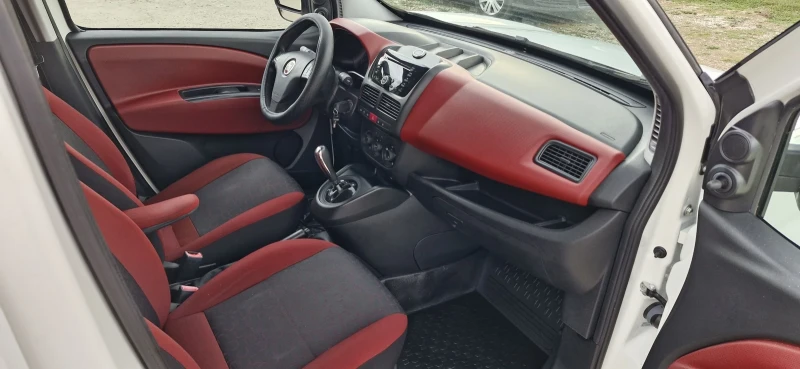 Fiat Doblo 1.6 multijet 90hp avtomat, снимка 12 - Автомобили и джипове - 52133877