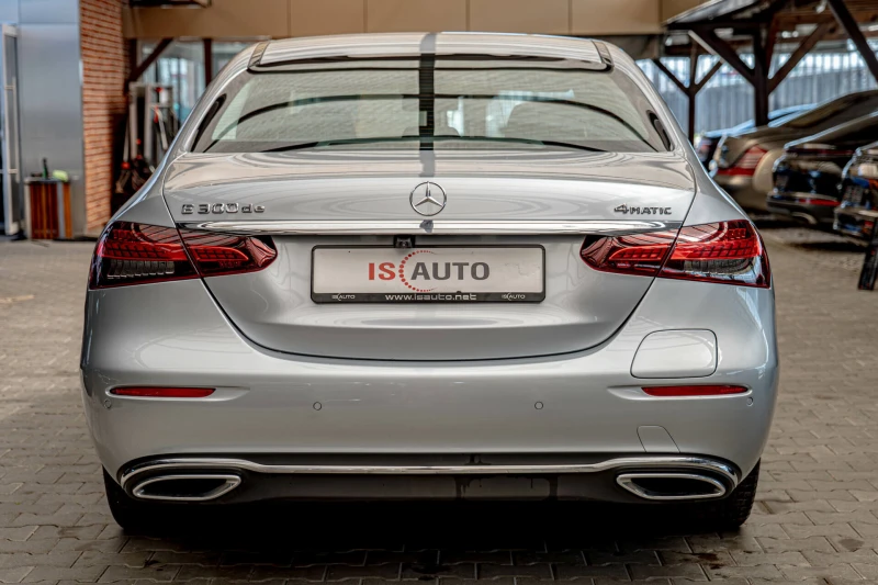 Mercedes-Benz E 300 DE/4Matic/Virtual/Sedan/, снимка 6 - Автомобили и джипове - 52389702
