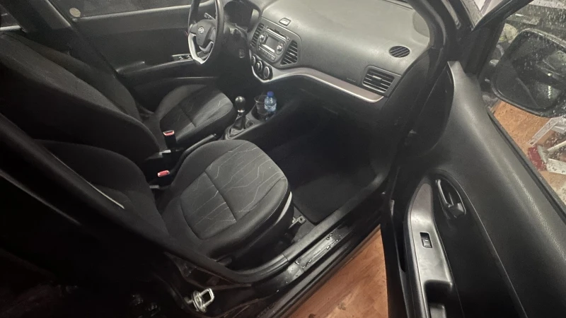 Kia Picanto, снимка 9 - Автомобили и джипове - 52596257