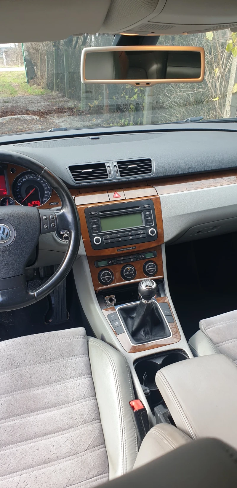 VW Passat 2.0 TDI 140 ks, снимка 7 - Автомобили и джипове - 52816012