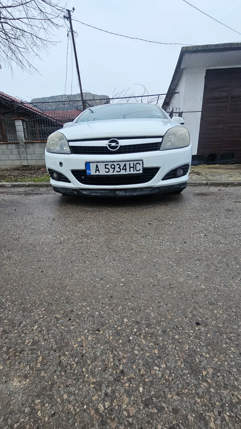 Opel Astra GTC, снимка 6 - Автомобили и джипове - 53298675