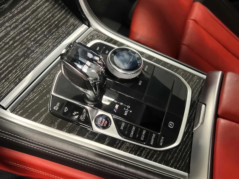 BMW 850 | M850i XDRIVE| LASER| DISTRONIC| 360| SWAROVSKI, снимка 13 - Автомобили и джипове - 53471936