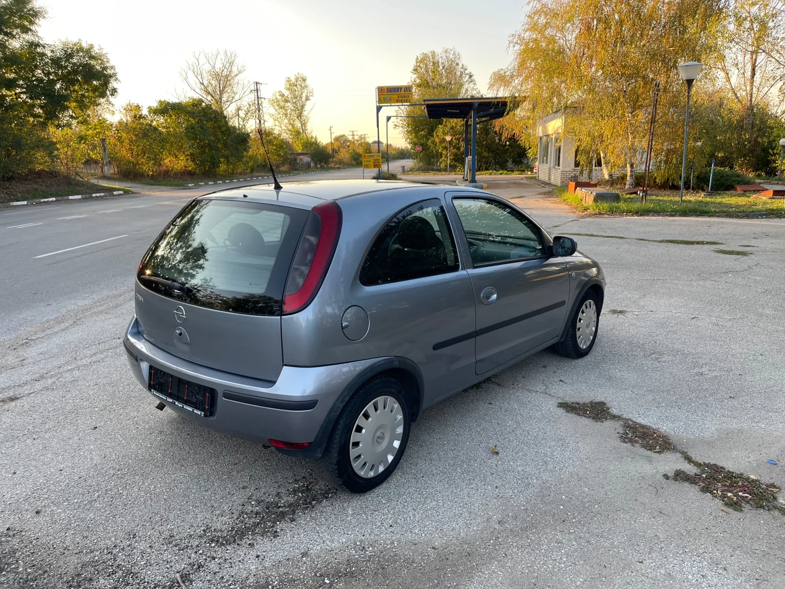 Opel Corsa 1.0i - изображение 7