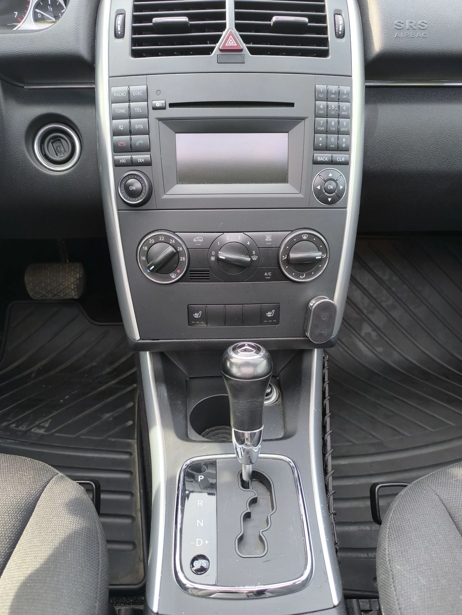 Mercedes-Benz B 200  - изображение 8