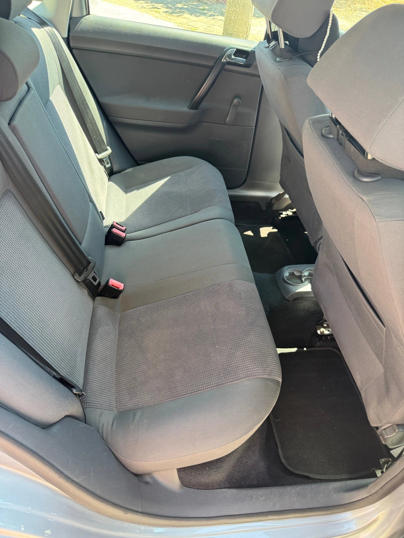 VW Polo  - изображение 8