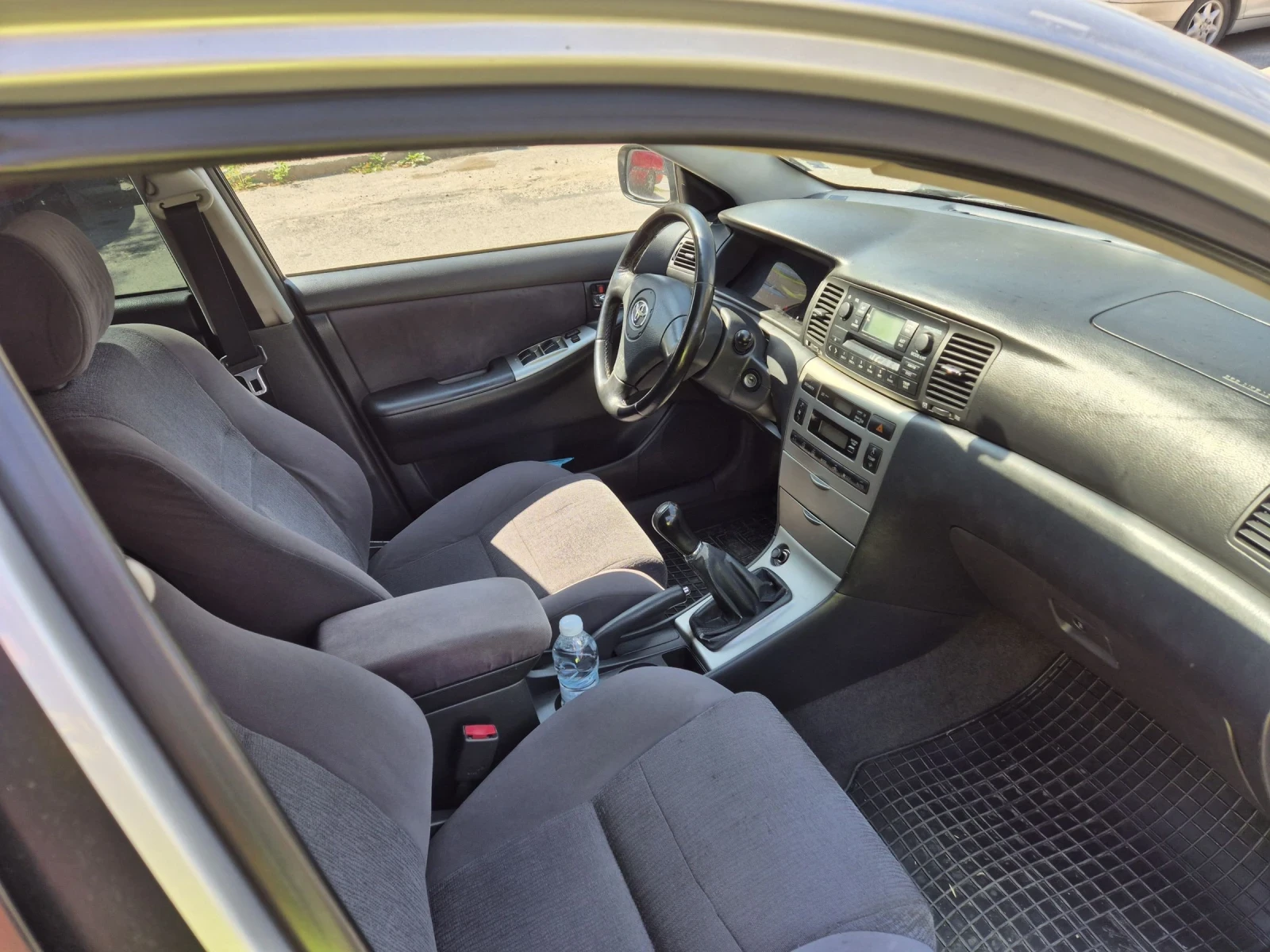 Toyota Corolla  - изображение 7