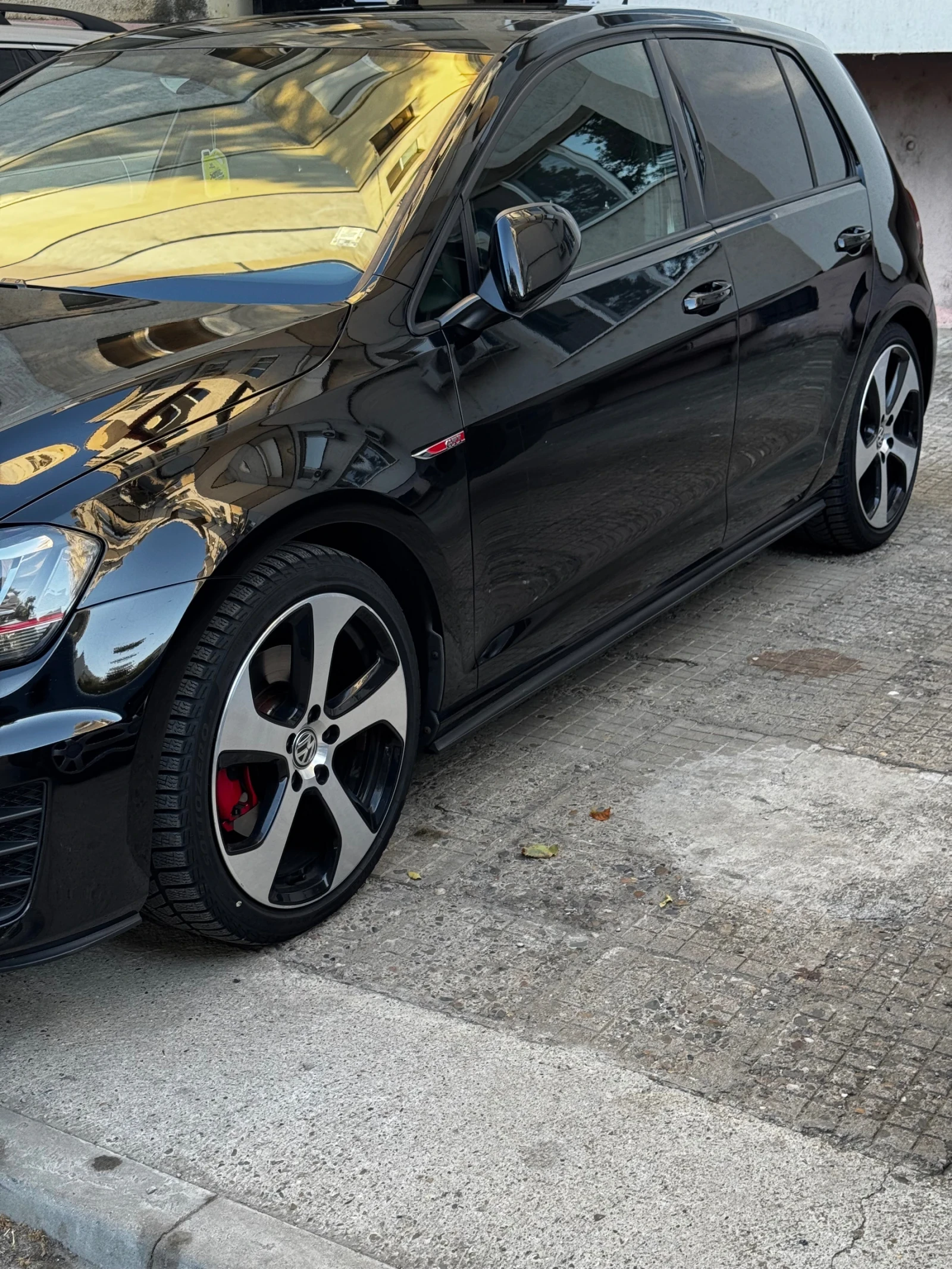 VW Golf 7 gti всички Екстри - изображение 2