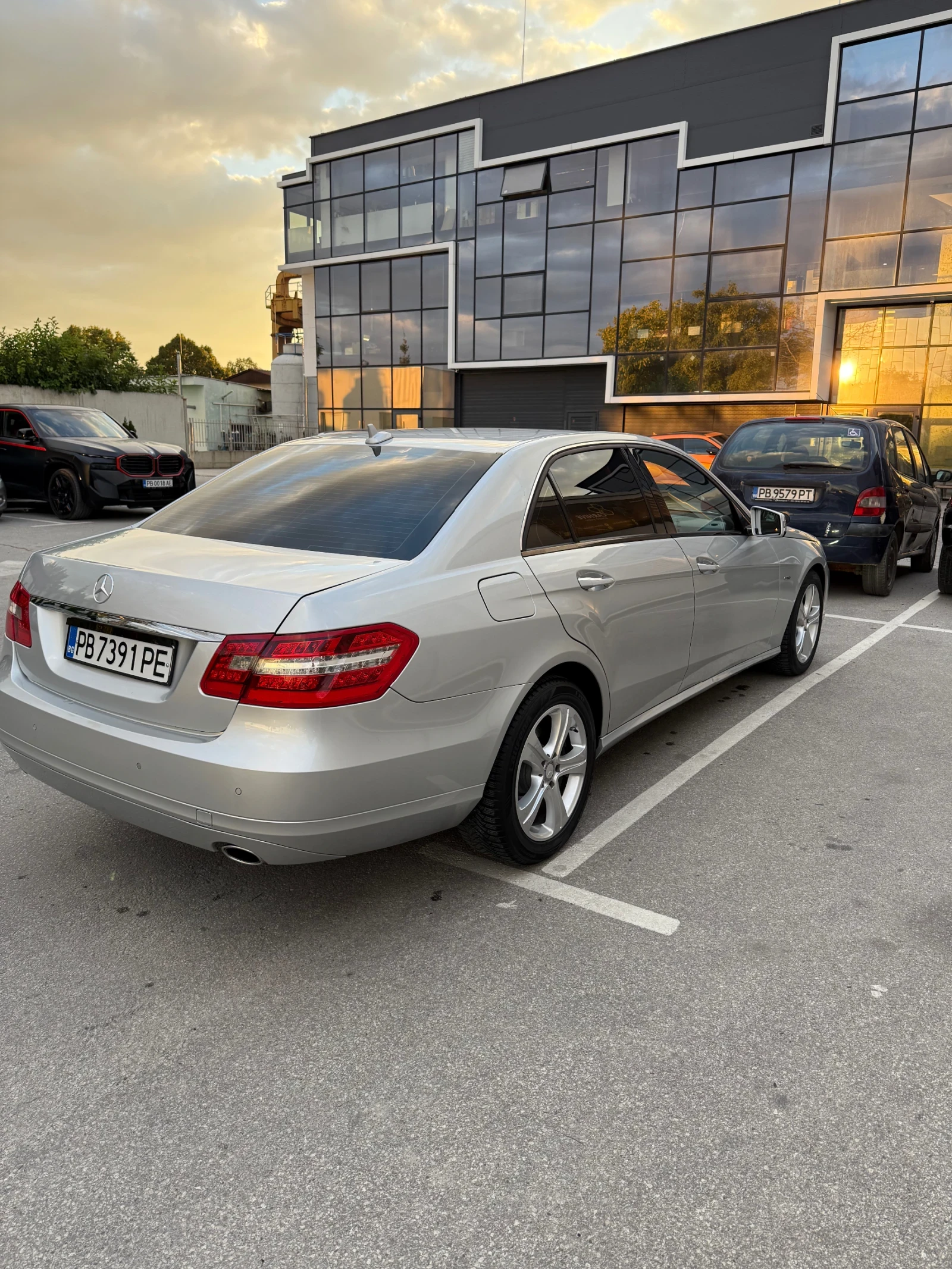 Mercedes-Benz E 350 3000 - изображение 2