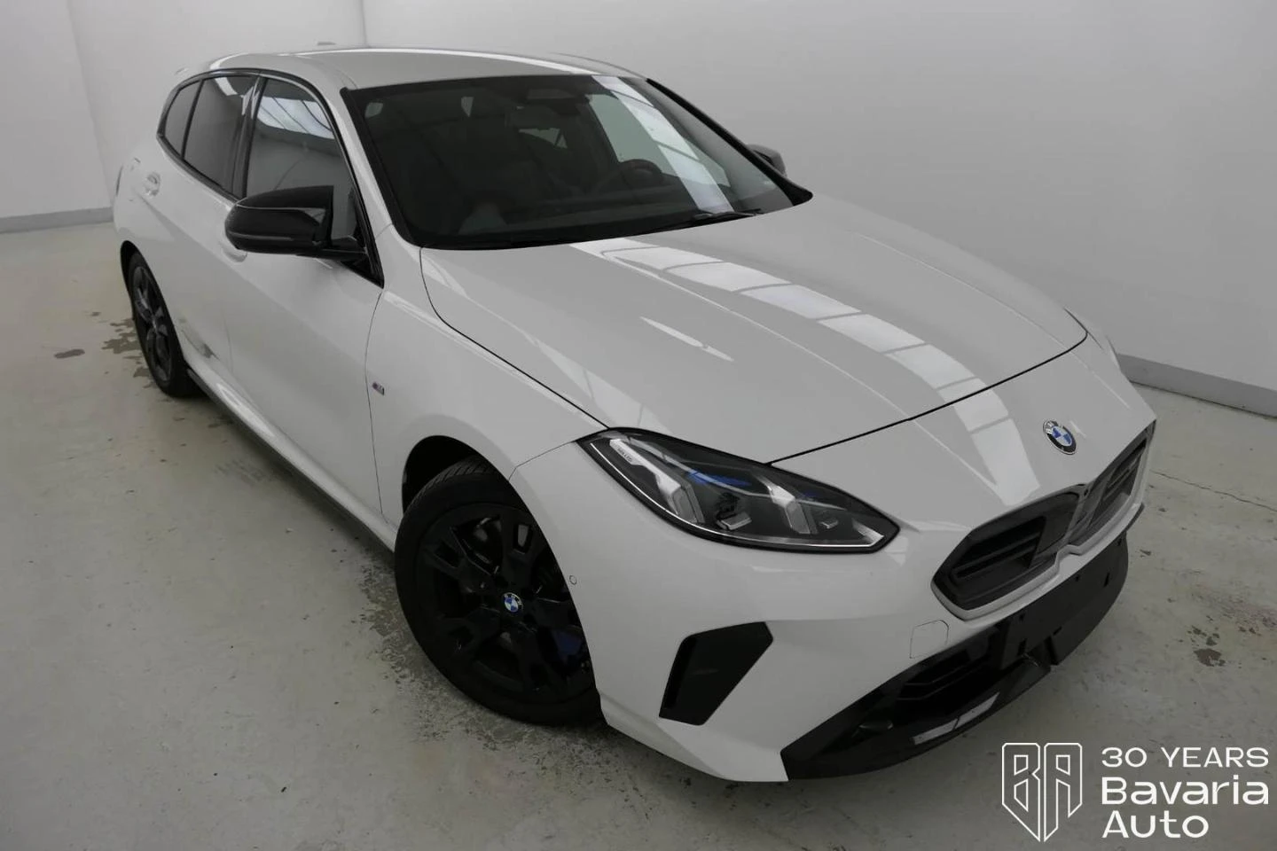 BMW 135  M135i xDrive Steptronic | Mobile.bg   4