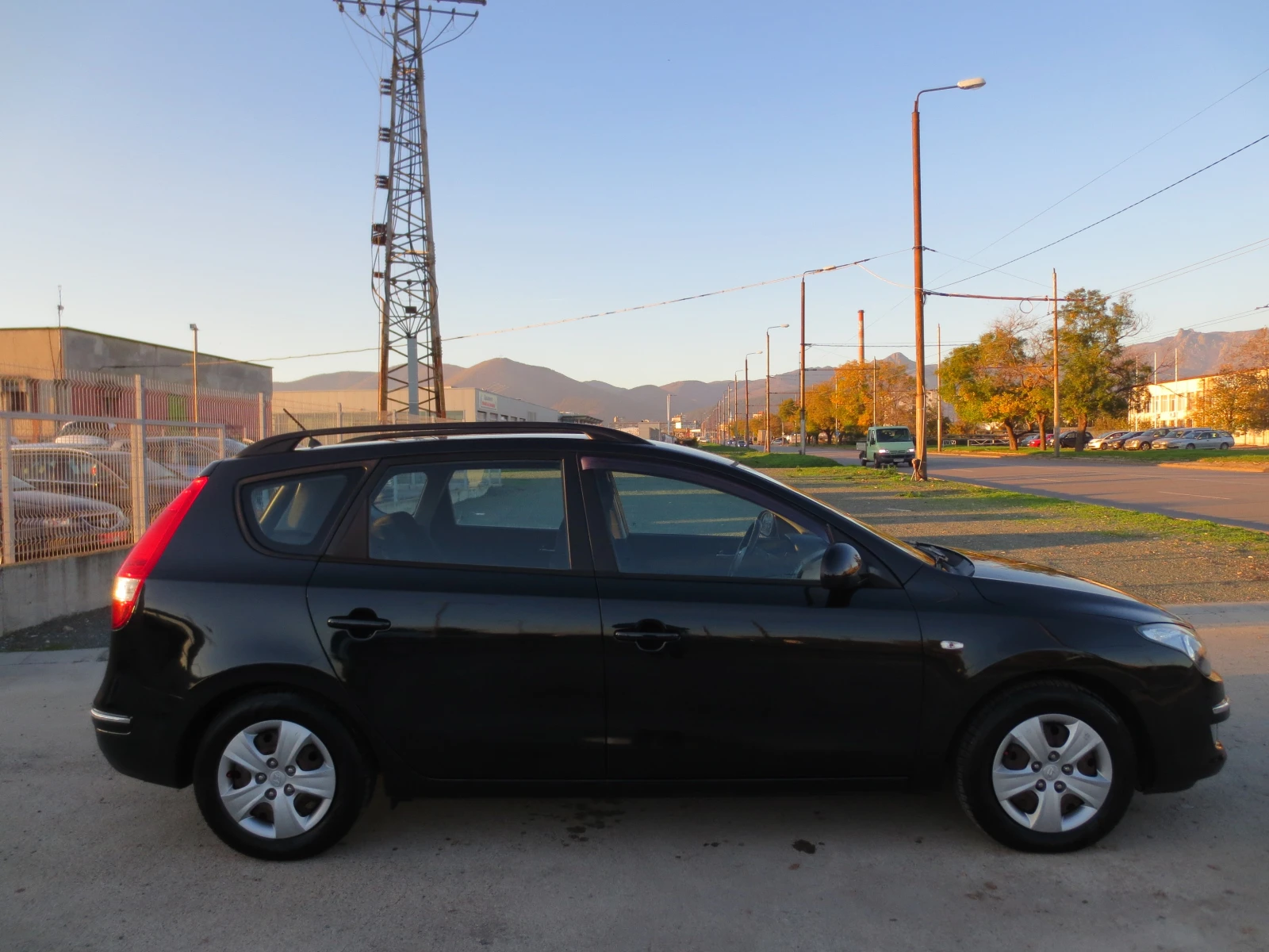 Hyundai I30 1.4 i * ГАЗ*  - изображение 4