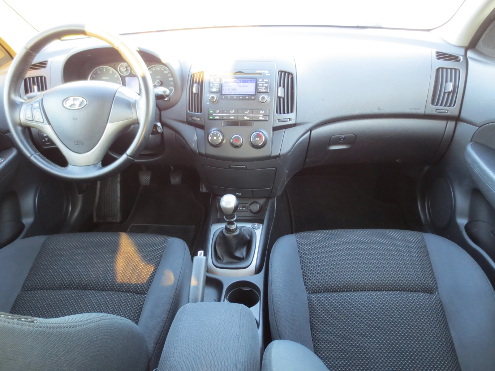 Hyundai I30 1.4 i * *  | Mobile.bg   11