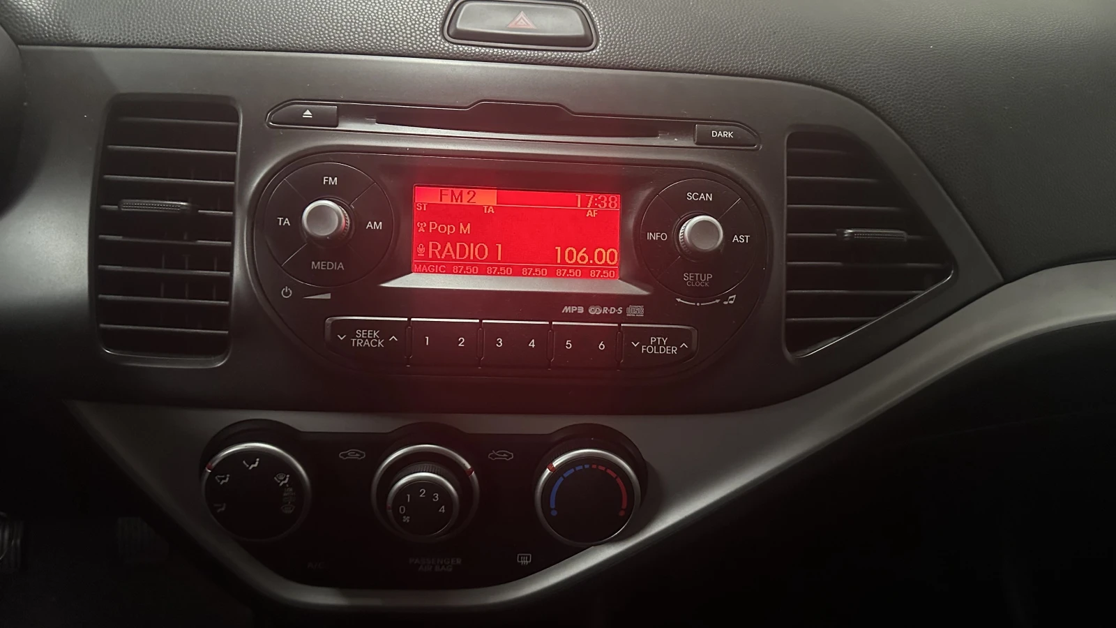 Kia Picanto | Mobile.bg   13